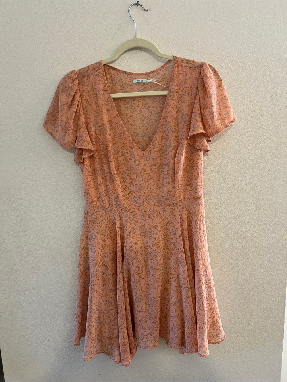 Kimchi Blue Peach Floral V-Neck Mini Dress